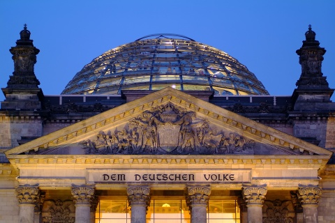Tobias Machhaus (Copyright)  Reichstag Berlin Glaskuppel