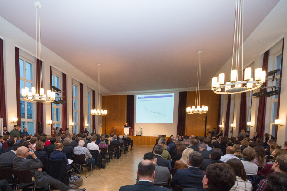 “2nd DIW Europe Lecture on Stability, Equity and Monetary Policy” mit Mario Draghi im Auditorium Friedrichstraße in Berlin