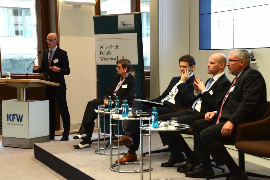 Panel Konjunkturprognose auf der Industrietagung 2015